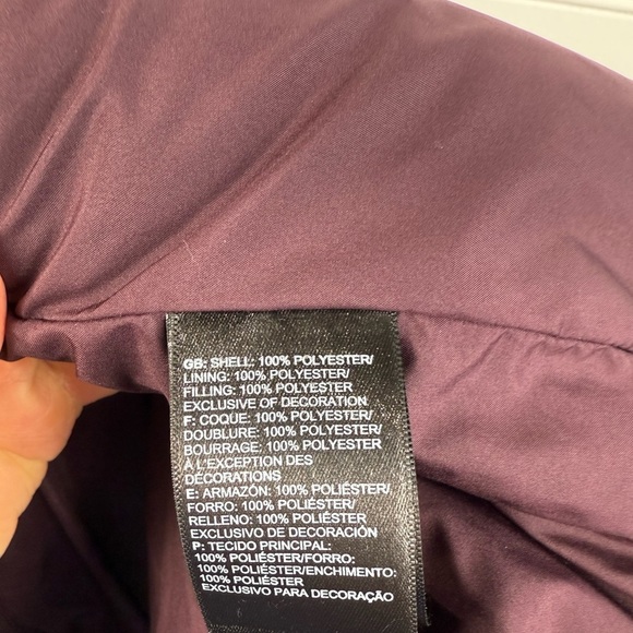 The North Face women’s purple Sylvester colorblock retro puffer vest. Size XL - Picture 10 of 10